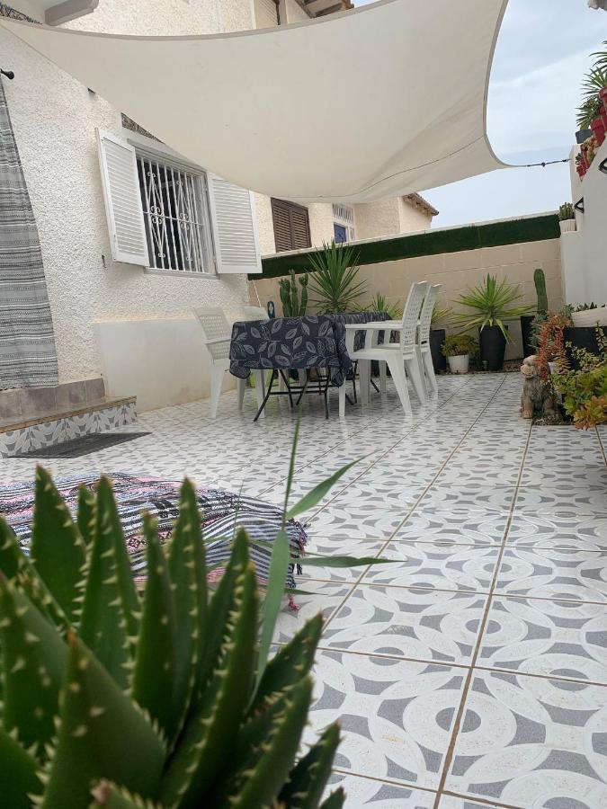 Вилла Casa De La Playa Торевьиа Экстерьер фото